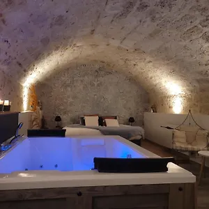 https://le-secret.midi-pyreneeshotels.com